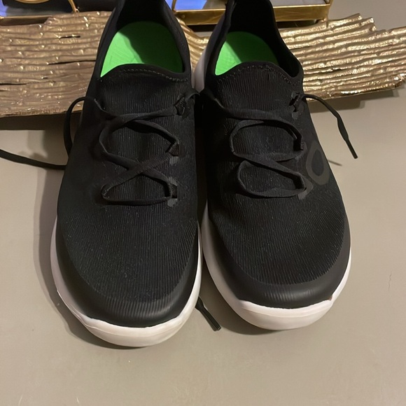 Oofos Women's OOmg Sport Lace Low Shoes size 11 - Picture 3 of 10